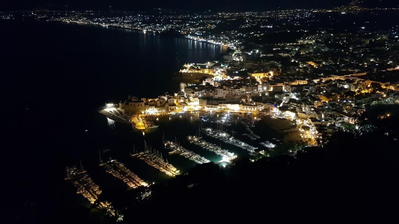Magilu Case Con Jacuzzi Castellammare del Golfo Kültér fotó